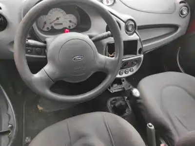 Véhicule à la ferraille ford ka (ccq) 1.3 cat de l'année 2006 alimenté a9a