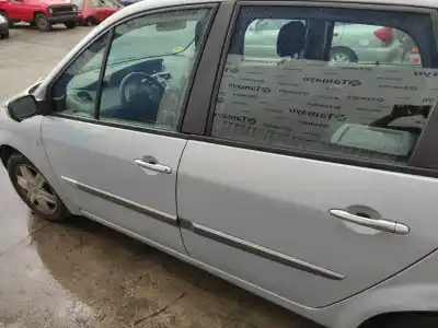 Sloopvoertuig renault scénic ii (jm0/1_) 1.6 (jm0c jm0j jm1b) van het jaar 2003 aangedreven k4m782