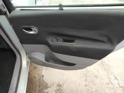 Sloopvoertuig renault scénic ii (jm0/1_) 1.6 (jm0c jm0j jm1b) van het jaar 2003 aangedreven k4m782