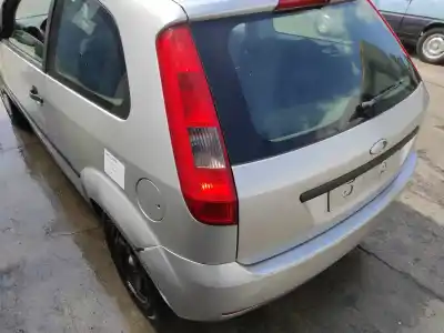 Veículo de Sucata ford fiesta (cbk) 1.4 16v cat do ano 2004 alimentado fxjb