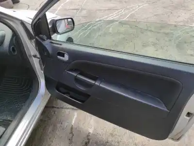 Veículo de Sucata ford fiesta (cbk) 1.4 16v cat do ano 2004 alimentado fxjb