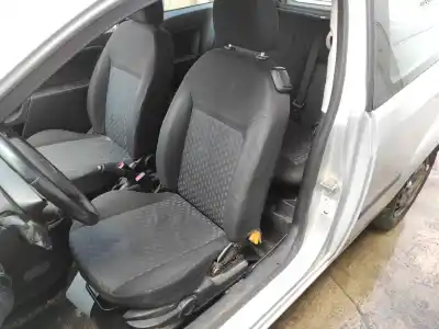 Veículo de Sucata ford fiesta (cbk) 1.4 16v cat do ano 2004 alimentado fxjb