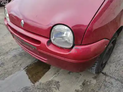 Scrapping Vehicle renault twingo (co6) 1.2 of the year 2002 powered d4f702