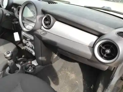 Véhicule à la ferraille bmw mini (r56) 1.6 16v cat de l'année 2008 alimenté n12b16a