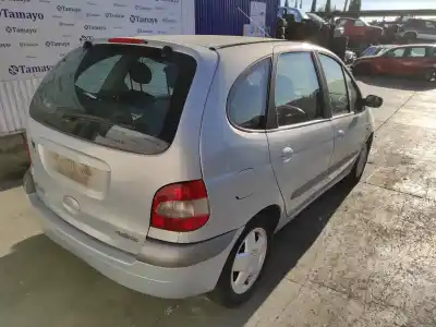 Здавання транспортного засобу renault   року 2003 потужний f9q732