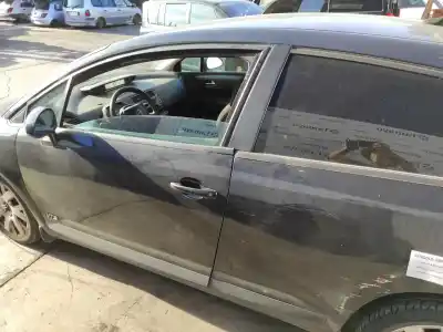 Veículo de Sucata citroen c4 coupe vtr do ano 2005 alimentado 9hx