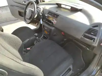 Veículo de Sucata citroen c4 coupe vtr do ano 2005 alimentado 9hx