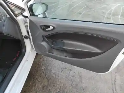 Здавання транспортного засобу seat ibiza sc (6j1) 1.4 tdi року 2010 потужний bms