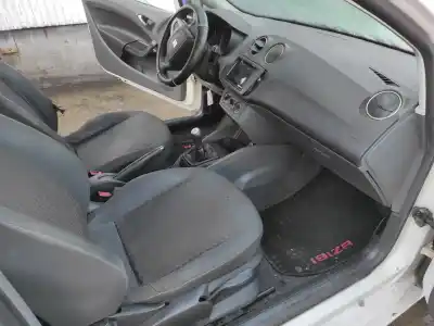 Здавання транспортного засобу seat ibiza sc (6j1) 1.4 tdi року 2010 потужний bms