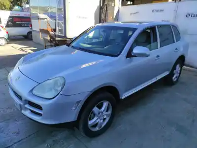 Veicolo di demolizione porsche cayenne (typ 9pa) 4.5 v8 cat dell'anno 2004 alimentato m4800