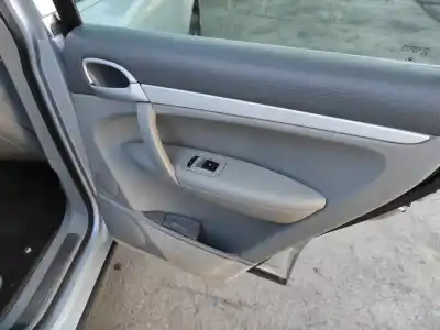 Veicolo di demolizione porsche cayenne (typ 9pa) 4.5 v8 cat dell'anno 2004 alimentato m4800