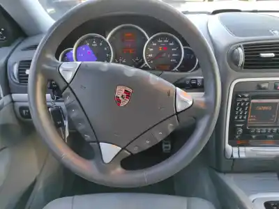Veicolo di demolizione porsche cayenne (typ 9pa) 4.5 v8 cat dell'anno 2004 alimentato m4800