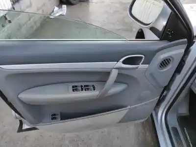 Veicolo di demolizione porsche cayenne (typ 9pa) 4.5 v8 cat dell'anno 2004 alimentato m4800