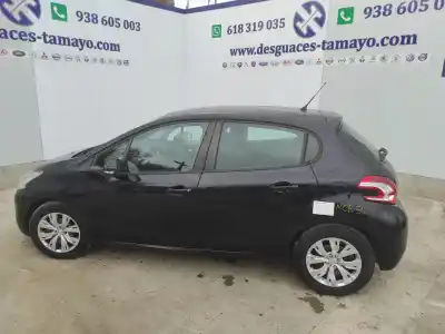 Scrapping Vehicle peugeot 208 i (ca_, cc_) 1.2 vti 82 of the year 2014 powered hm01