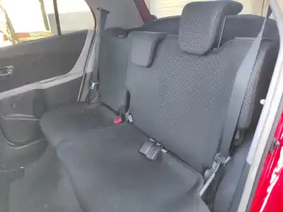 Veículo de Sucata toyota yaris 1.3 16v cat do ano 2010 alimentado 1nrfe