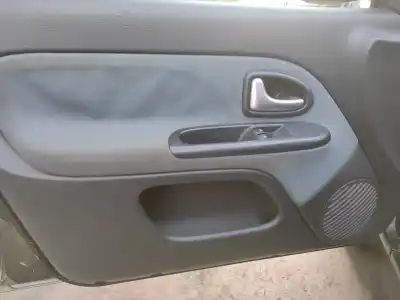 Утилизация автомобиля renault clio ii fase ii (b/cb0) 1.2 16v года 2004 питание d4f722