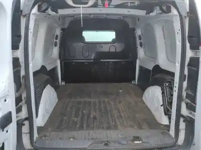 Veículo de Sucata renault kangoo express 1.5 dci do ano 2015 alimentado k9k608