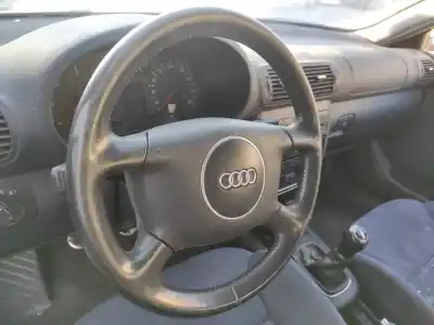 Veículo de Sucata audi a3 (8l) 1.9 tdi do ano 2000 alimentado asv