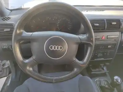 Veículo de Sucata audi a3 (8l) 1.9 tdi do ano 2000 alimentado asv