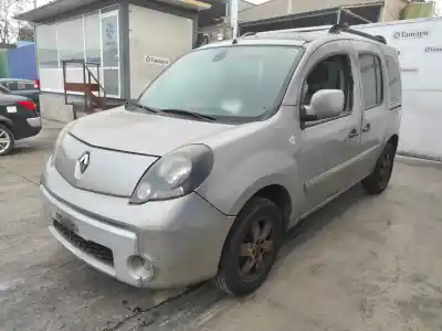 Veículo de Sucata renault kangoo 1.5 dci diesel do ano 2010 alimentado k9k804