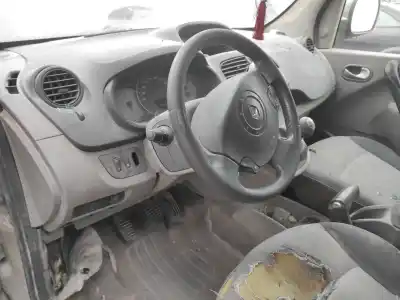 Veículo de Sucata renault kangoo 1.5 dci diesel do ano 2010 alimentado k9k804