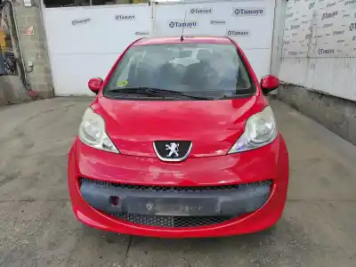 Veicolo di demolizione peugeot 107 (pm_, pn_) 1.4 hdi dell'anno 2006 alimentato 8ht