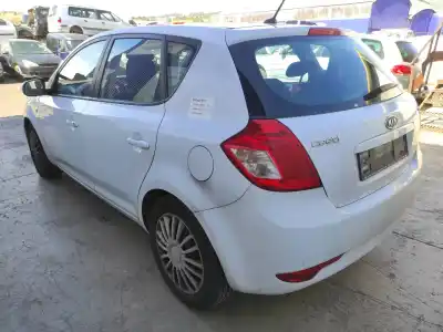 Sloopvoertuig kia pro cee´d (ed) 1.6 crdi 90 van het jaar 2010 aangedreven d4fbw