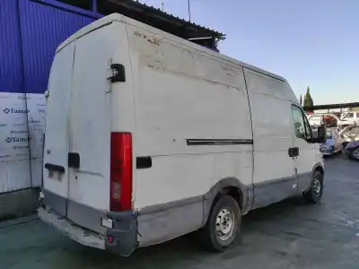 Veicolo di demolizione iveco 35s13 2.8d dell'anno 2000 alimentato 814043s