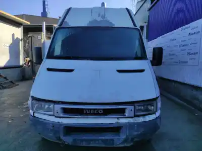 Veicolo di demolizione iveco 35s13 2.8d dell'anno 2000 alimentato 814043s