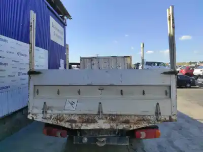 Veículo de Sucata nissan cabstar 3.0d do ano 2000 alimentado bd30d