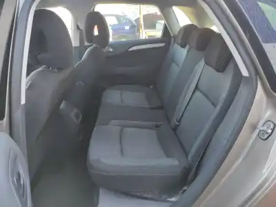 Veículo de Sucata citroen c4 lim. 1.6 hdi fap do ano 2010 alimentado 9hpdv6dted