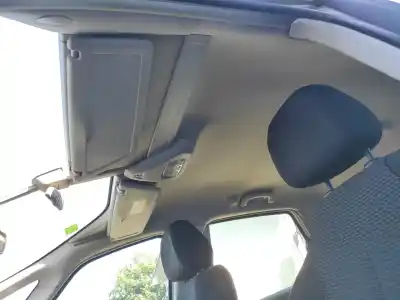 Veículo de Sucata citroen c4 picasso 1.6 blue-hdi fap do ano 2011 alimentado 5fs