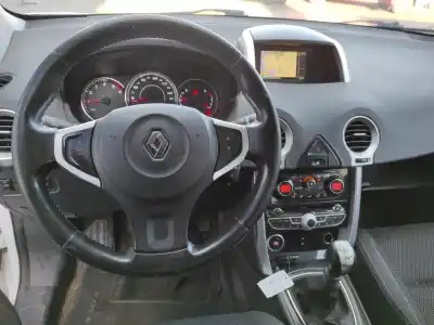 Veículo de Sucata renault koleos 2.0 dci diesel fap do ano 2011 alimentado m9r862