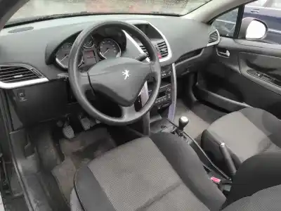 Veículo de Sucata peugeot 207 cc (wd_) 1.6 16v do ano 2008 alimentado 5fw