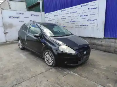Véhicule à la ferraille FIAT GRANDE PUNTO (199_) 1.9 D MULTIJET de l'année 2006 alimenté 199A5000