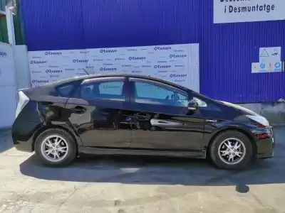 Scrapping Vehicle toyota prius (nhw30) 1.8 16v cat of the year 2011 powered 2zr