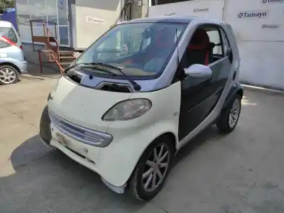 Veicolo di demolizione smart micro compact car 600cc dell'anno 2002 alimentato g13