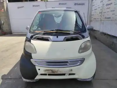 Veicolo di demolizione smart micro compact car 600cc dell'anno 2002 alimentato g13