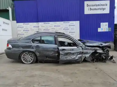 Verschrottungsfahrzeug bmw serie 7 (e65/e66) 3.6 v8 32v cat des jahres 2002 angetrieben n62b36