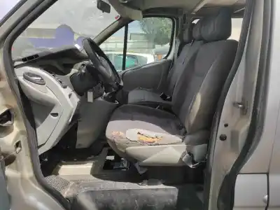 Veículo de Sucata renault trafic combi (ab 4.01) 1.9 diesel do ano 2002 alimentado f9q760