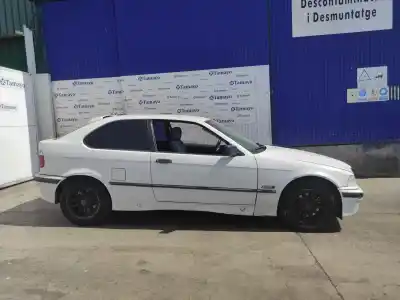 Veículo de Sucata bmw serie 3 compacto (e36) 1.8 16v cat do ano 1996 alimentado 18as1