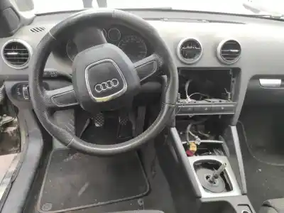 Veículo de Sucata audi a3 (8p) 2.0 tdi do ano 2010 alimentado cbab