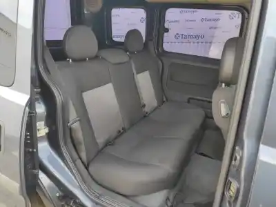 Veículo de Sucata opel combo tour 1.3 cdti 16v do ano 2006 alimentado z13dt