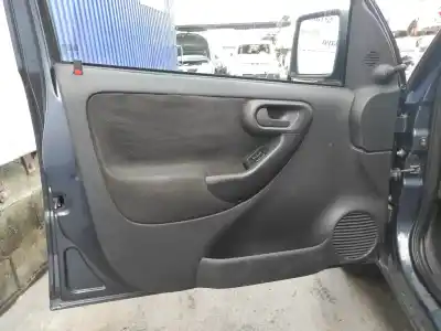 Veículo de Sucata opel combo tour 1.3 cdti 16v do ano 2006 alimentado z13dt