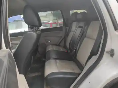 Veículo de Sucata jeep grand cherokee iii (wh, wk) 3.0 crd 4x4 do ano 2008 alimentado 642980