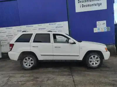 Veículo de Sucata jeep grand cherokee iii (wh, wk) 3.0 crd 4x4 do ano 2008 alimentado 642980