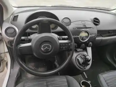 Scrapping Vehicle mazda 2 lim. (de) 1.3 active + of the year 2008 powered y4