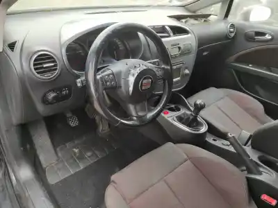 Veículo de Sucata seat leon (1p1) 2.0 tdi 16v do ano 2006 alimentado bkd