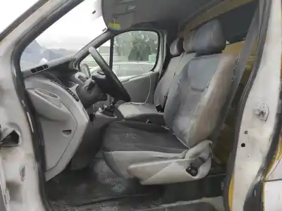 Scrapping Vehicle opel vivaro * of the year 2004 powered f9q760