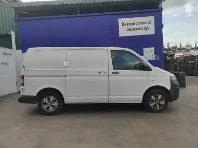 Vehicul casat volkswagen t5 transporter (7e) 2.0 tdi al anului 2015 alimentat caa